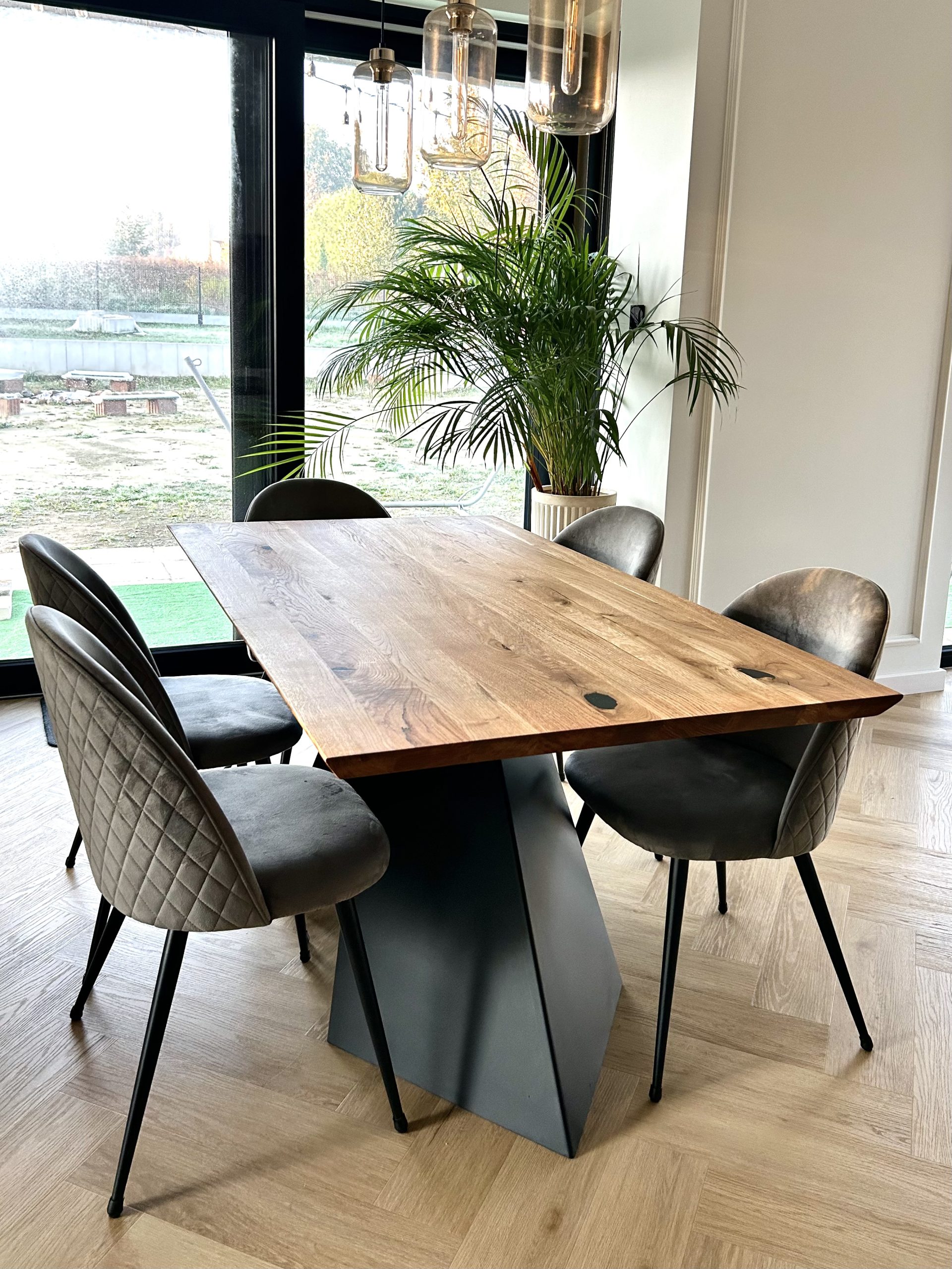 Stół AZURA dębowy Stół AZURA dębowy drewniany rozkładany