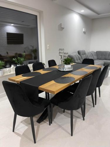 stoły - realizacja 101