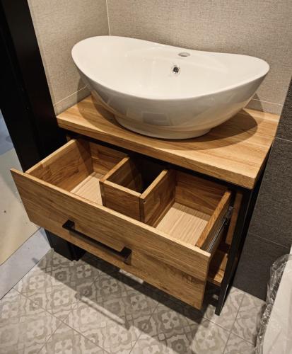 szafki łazienkowe - realizacja 015